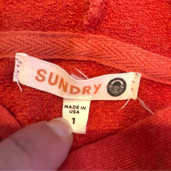 Sundry red LOVE hooded sweatshirt size 1 or Small - Picture 14 of 15
